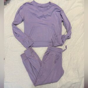 All in Motion Girls Slinky Soft Active Crewneck + Joggers Outfit